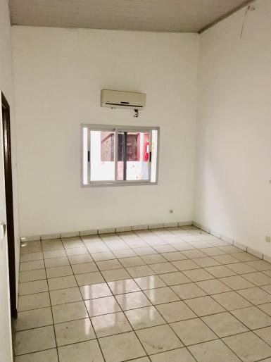 Abidjan immobilier | Appartement à louer dans la zone de Cocody centre à 450 000 FCFA  | Abidjan-Immobilier.net