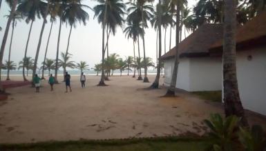Abidjan immobilier | Maison / Villa à vendre dans la zone de Assinie à 190 000 000 FCFA  | Abidjan-Immobilier.net